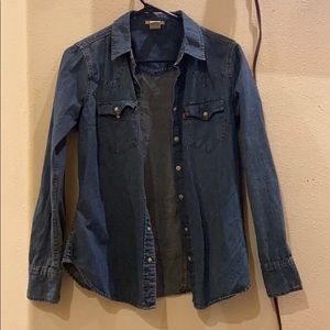 Denim Daryls House western style logo